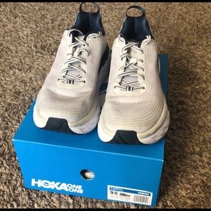 Women’s Hoka Bondi 6